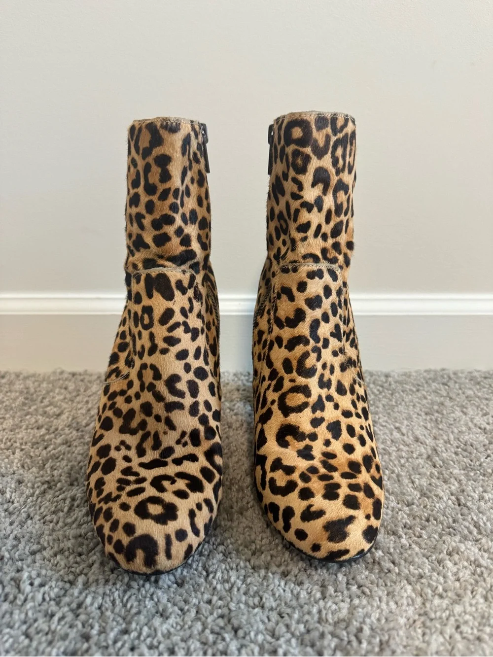 Steve Madden Leopard Cowhide Ankle Boots 7.5 - Picture 2 of 5